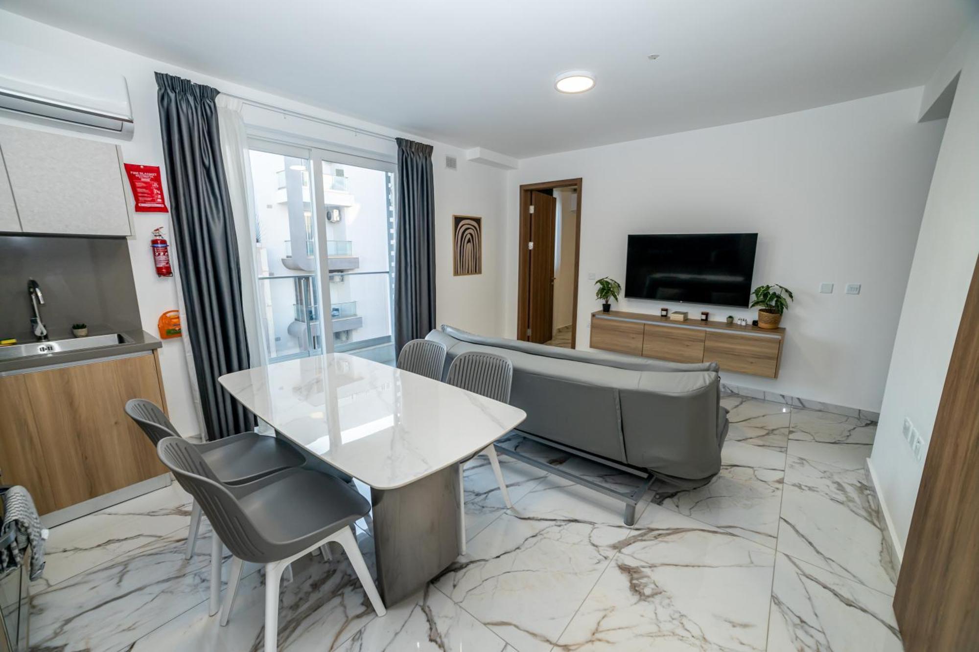 New, Stylish And Modern 1Br Apartment Сент-Полс-Бей Экстерьер фото